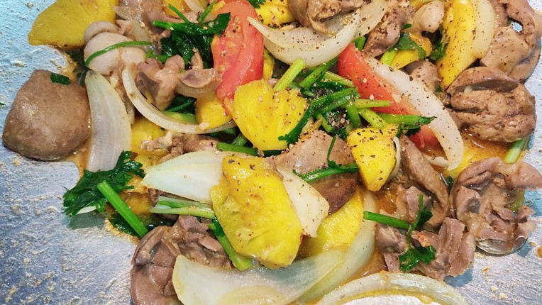 Tuyển tập 8 món xào đơn giản, tiết kiệm thời gian cho chị em